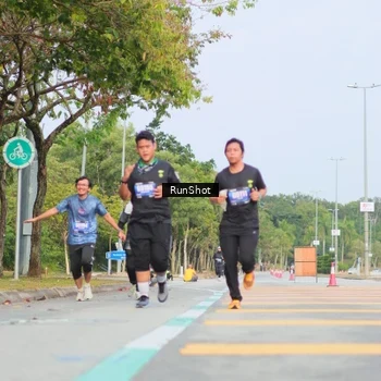 Runner Photo 5689282