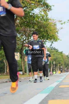 Runner Photo 5689300