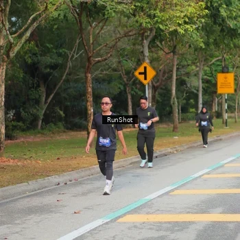 Runner Photo 5689372