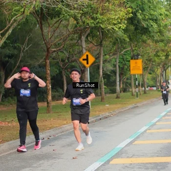 Runner Photo 5689395