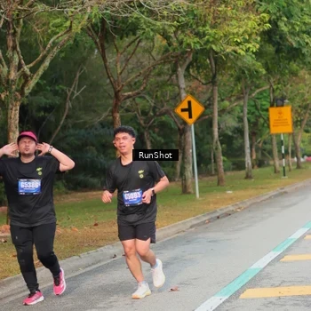 Runner Photo 5689403