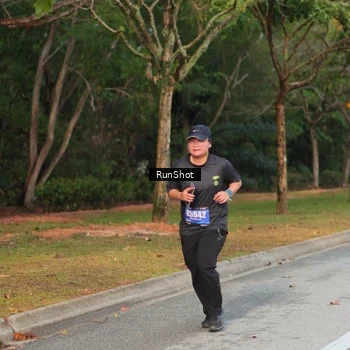 Runner Photo 5689410