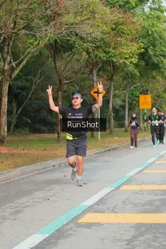 Runner Photo 5689436
