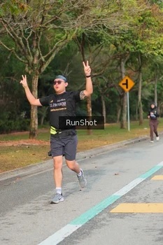 Runner Photo 5689444