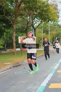Runner Photo 5689458