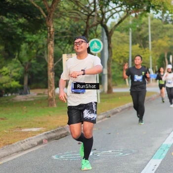 Runner Photo 5689515