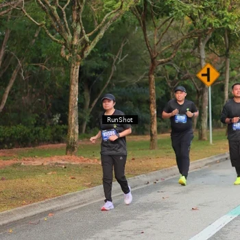 Runner Photo 5689523