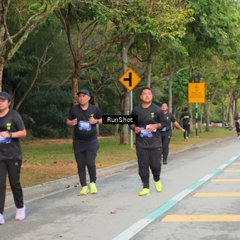 Runner Photo 5689527