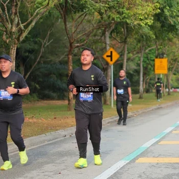 Runner Photo 5689542