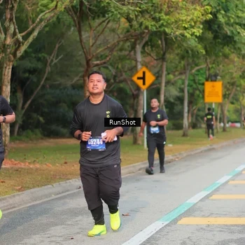 Runner Photo 5689544