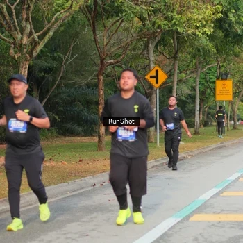 Runner Photo 5689545