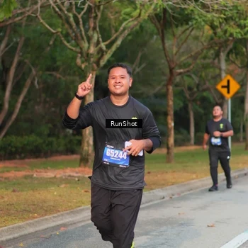 Runner Photo 5689553