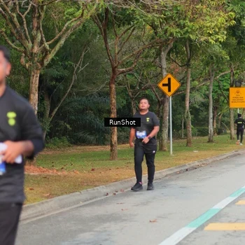 Runner Photo 5689564