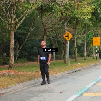 Runner Photo 5689573