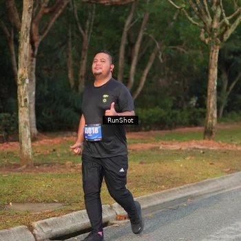 Runner Photo 5689577