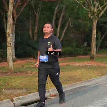 Runner Photo 5689578