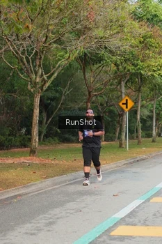 Runner Photo 5689587