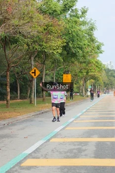 Runner Photo 5689596