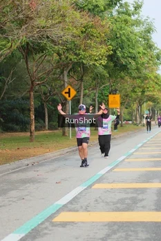 Runner Photo 5689602