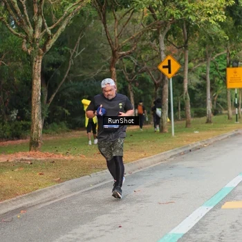 Runner Photo 5689695
