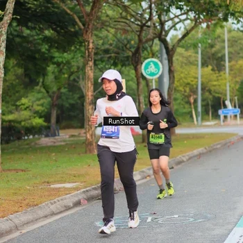 Runner Photo 5689725