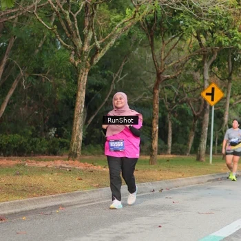 Runner Photo 5689732