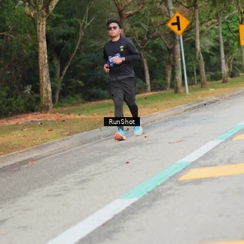 Runner Photo 5689759
