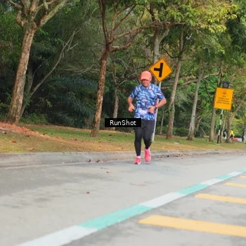 Runner Photo 5689774