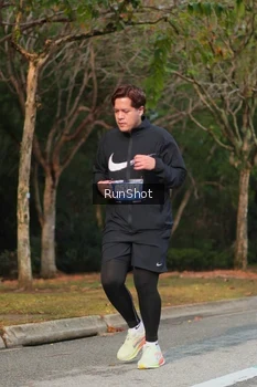 Runner Photo 5689796