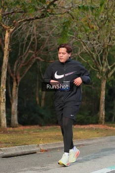 Runner Photo 5689798