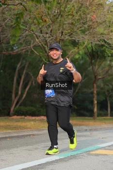 Runner Photo 5689828