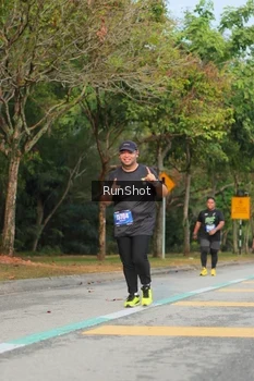 Runner Photo 5689841