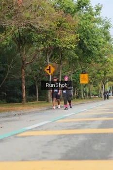 Runner Photo 5689857