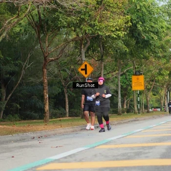 Runner Photo 5689863