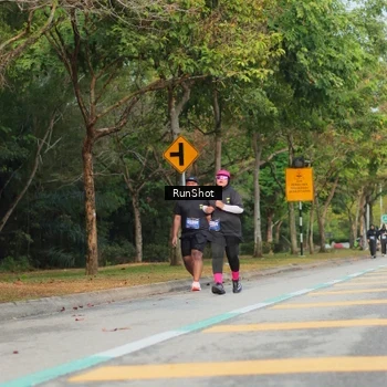 Runner Photo 5689865