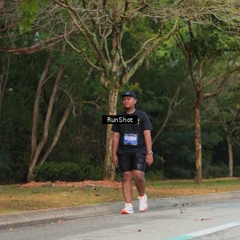 Runner Photo 5689870