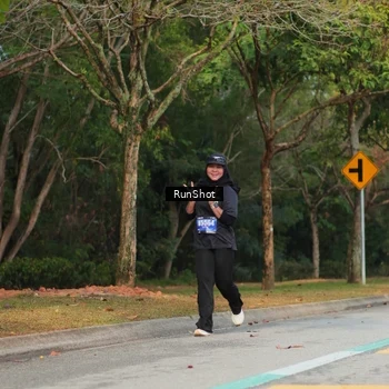 Runner Photo 5689874