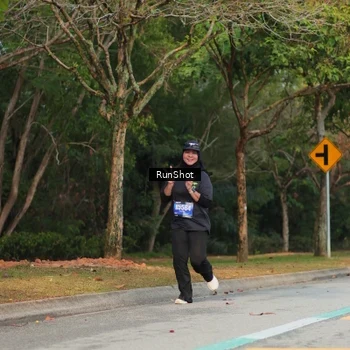 Runner Photo 5689876
