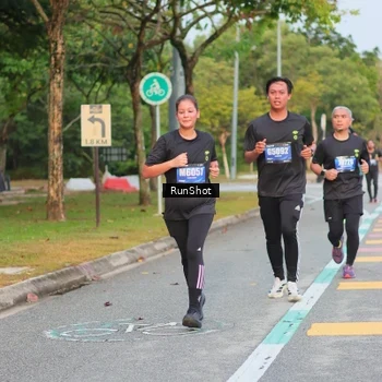 Runner Photo 5689929
