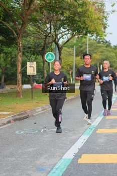 Runner Photo 5689949