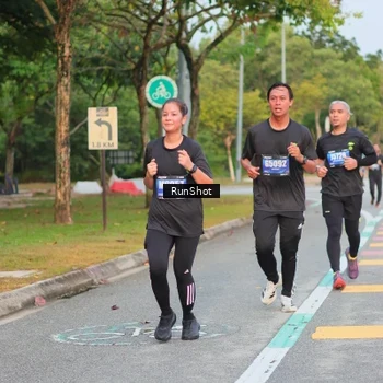 Runner Photo 5689970