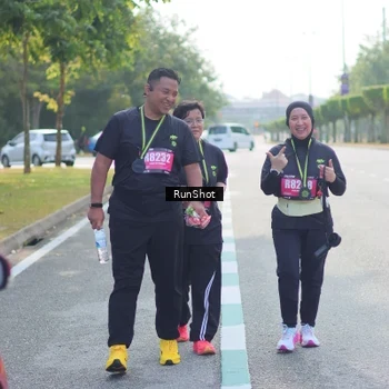 Runner Photo 5689972