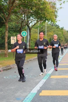 Runner Photo 5689975