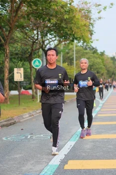 Runner Photo 5689983
