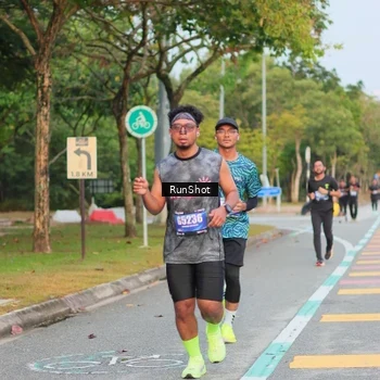 Runner Photo 5690000