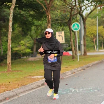 Runner Photo 5690001
