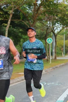 Runner Photo 5690013
