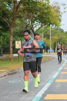 Runner Photo 5690015