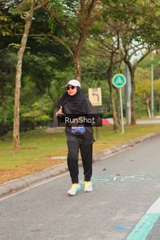 Runner Photo 5690017