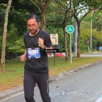 Runner Photo 5690029